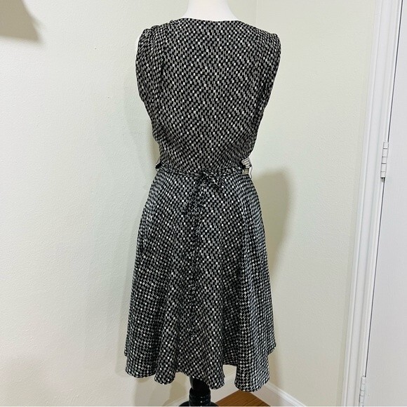 NWT Burning Torch Sleeveless Silk Dress with Sequin Belt in Women's Size XS - Picture 8 of 12